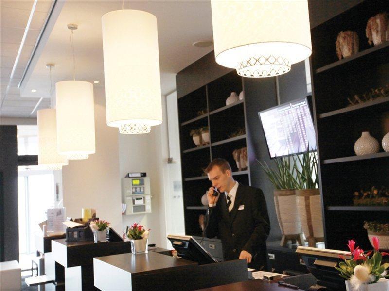 Van Der Valk Hotel Brussels Airport Diegem Exterior foto